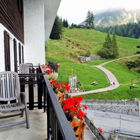 Hotel Des Alpes Foppolo Buitenkant foto